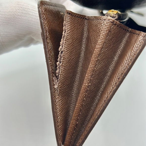 Louis Vuitton Damier Ebene Sarah Wallet - Picture 16 of 16